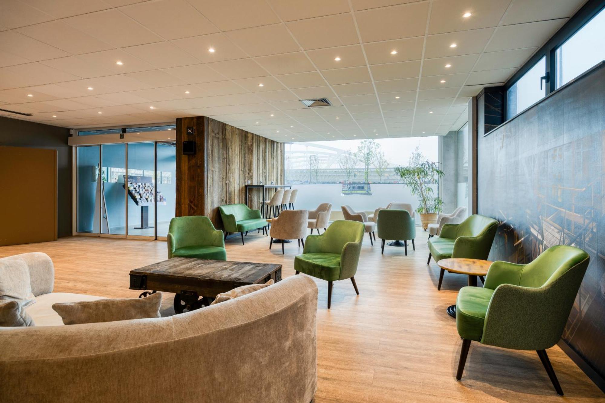 B&B Hotel Mons Gare Екстер'єр фото