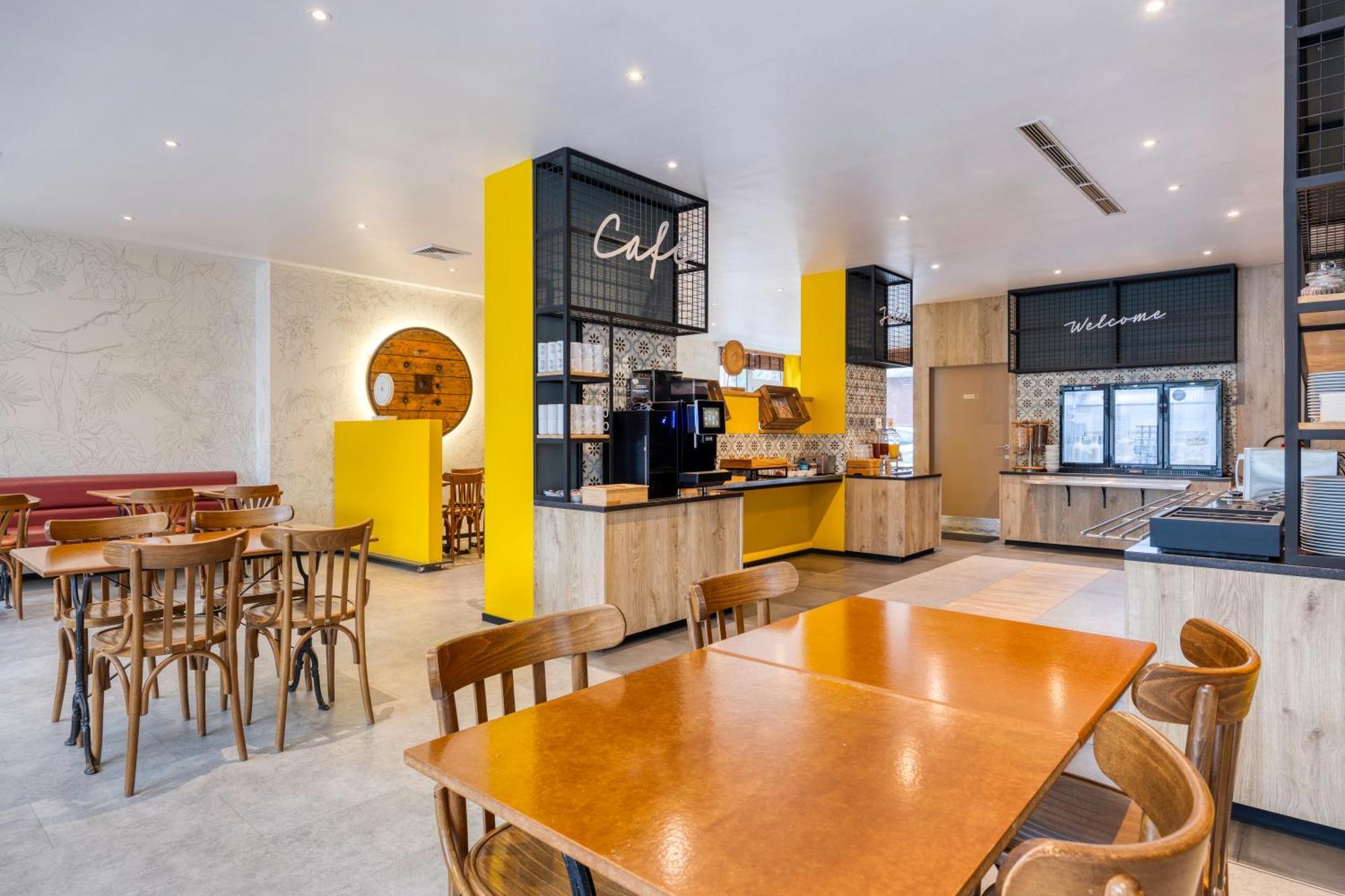B&B Hotel Mons Gare Екстер'єр фото